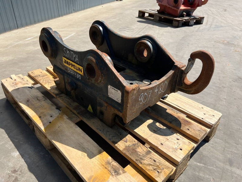 OilQuick OQ65 - M314F / M316F / M318F - وصلة الربط للمعدات المعلقة - آلات البناء: صور 3 OilQuick OQ65 - M314F / M316F / M318F - وصلة الربط للمعدات المعلقة - آلات البناء: صور 3