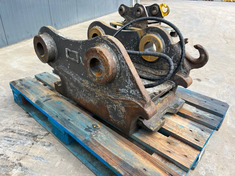 SMP S70 - 320D - وصلة الربط للمعدات المعلقة - آلات البناء: صور 3 SMP S70 - 320D - وصلة الربط للمعدات المعلقة - آلات البناء: صور 3