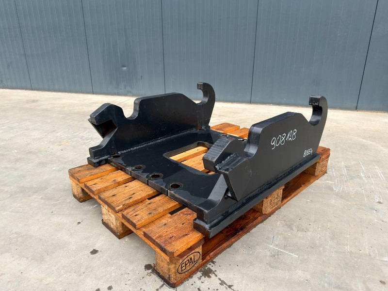 Verachtert CW45 Top Plate - وصلة الربط للمعدات المعلقة - آلات البناء: صور 1 Verachtert CW45 Top Plate - وصلة الربط للمعدات المعلقة - آلات البناء: صور 1