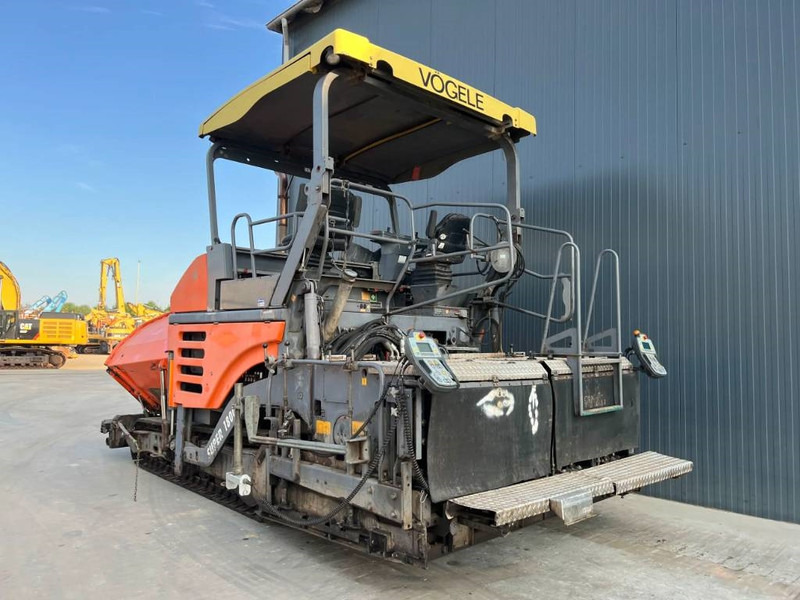 Vögele SUPER 1800-2 - العامل بالقار: صور 2 Vögele SUPER 1800-2 - العامل بالقار: صور 2