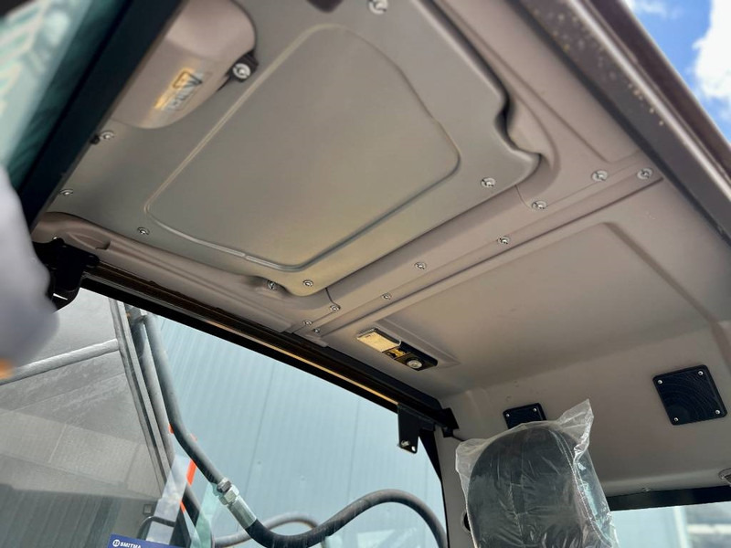 جديد حفارات زحافة Volvo EC210: صور 19 جديد حفارات زحافة Volvo EC210: صور 19