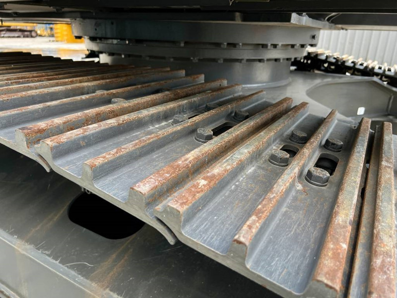 جديد حفارات زحافة Volvo EC210: صور 16 جديد حفارات زحافة Volvo EC210: صور 16