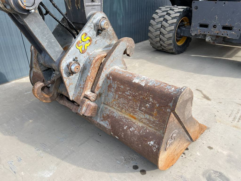 حفارة على عجلات Volvo EWR150E: صور 15