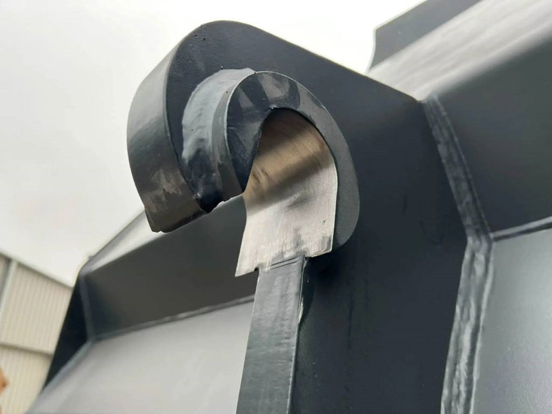 Volvo ISO / Lundberg - Caterpillar 950H - بكت - آلات البناء: صور 4 Volvo ISO / Lundberg - Caterpillar 950H - بكت - آلات البناء: صور 4