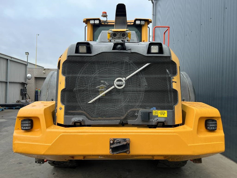 Volvo L120H - 3rd Valve - Weight System - اللودر بعجل: صور 4 Volvo L120H - 3rd Valve - Weight System - اللودر بعجل: صور 4