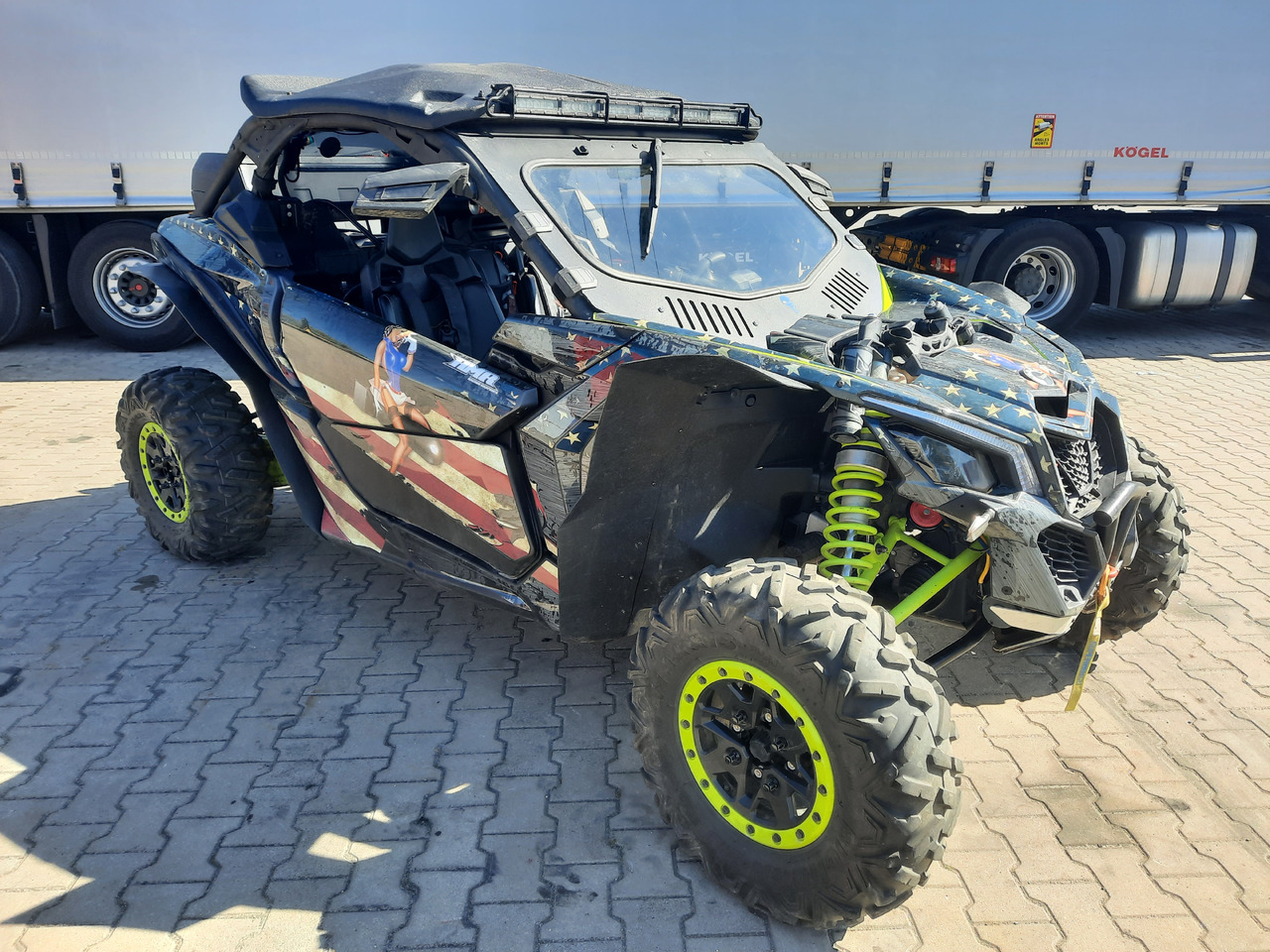 CAN-AM Maverick X3 XDS z homologacją - اتفس: صور 1 CAN-AM Maverick X3 XDS z homologacją - اتفس: صور 1