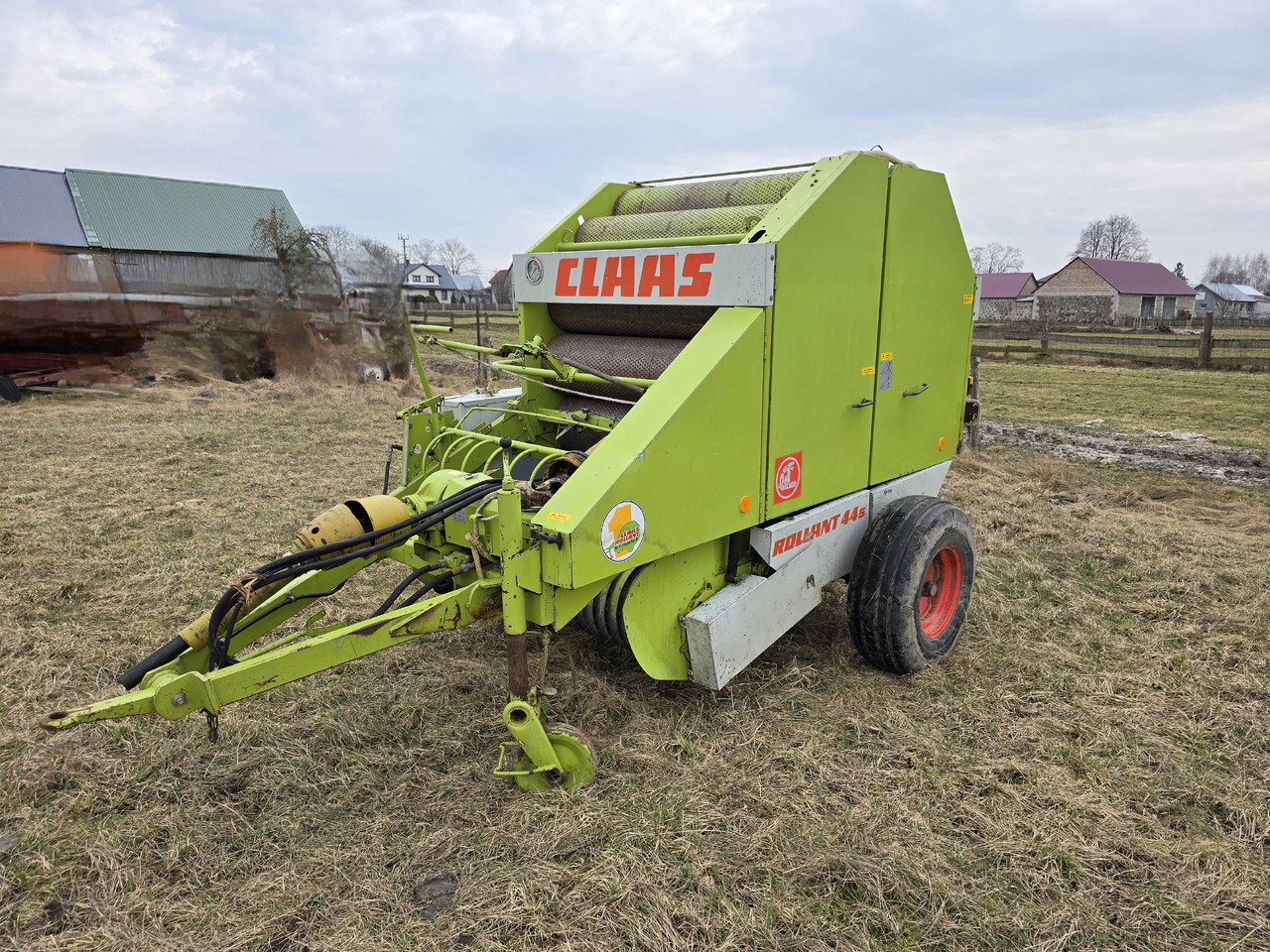 CLAAS ROLLANT 44s - مكبس القش الدائري: صور 1 CLAAS ROLLANT 44s - مكبس القش الدائري: صور 1