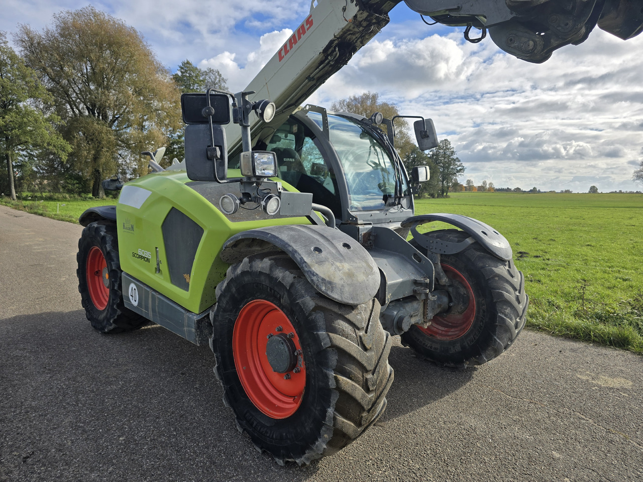 CLAAS Scorpion 6035 VARIPOWER - اللودر بعجل: صور 4 CLAAS Scorpion 6035 VARIPOWER - اللودر بعجل: صور 4