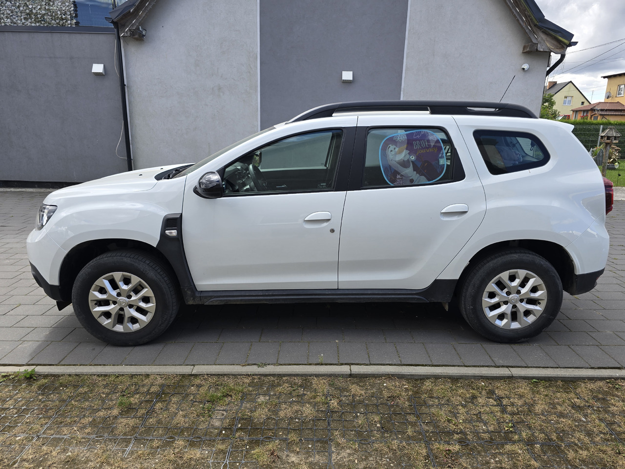 DACIA DUSTER 1.0 + LPG - سيارة: صور 4 DACIA DUSTER 1.0 + LPG - سيارة: صور 4