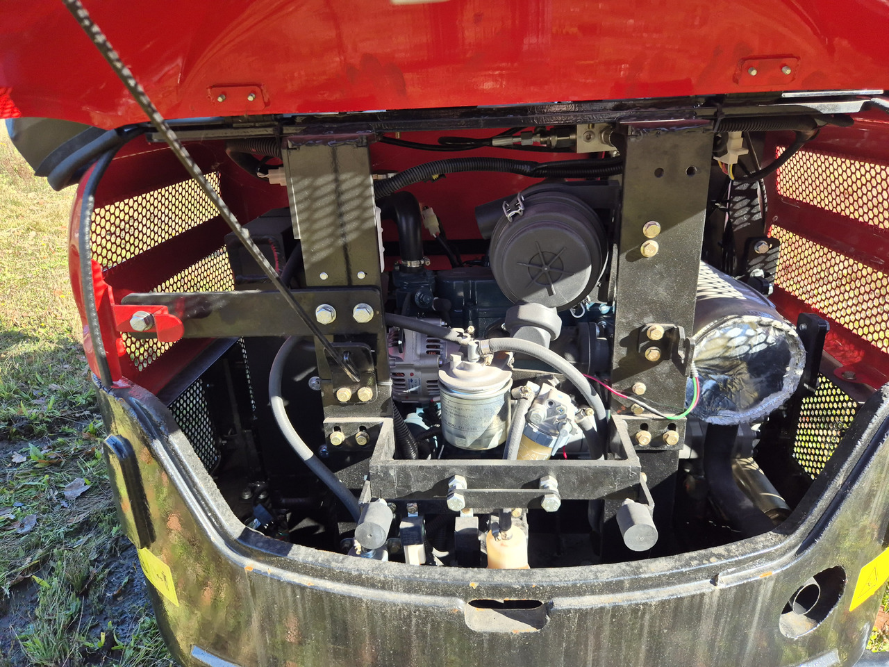 EXCAVATOR TRADER AT20 powered by KUBOTA d902 - حفارة مصغرة: صور 5 EXCAVATOR TRADER AT20 powered by KUBOTA d902 - حفارة مصغرة: صور 5