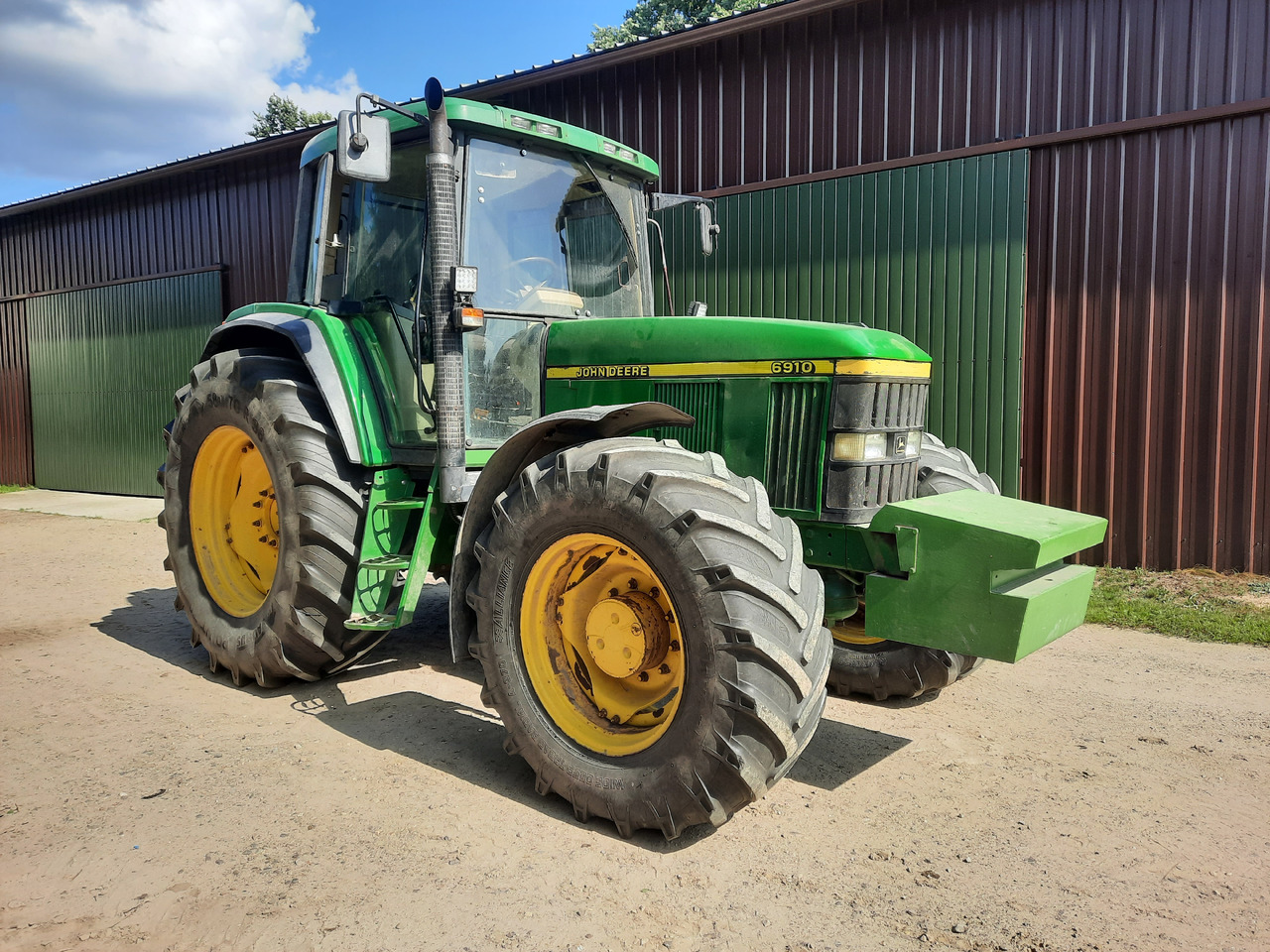 JOHN DEERE 6910 - جرار: صور 3 JOHN DEERE 6910 - جرار: صور 3
