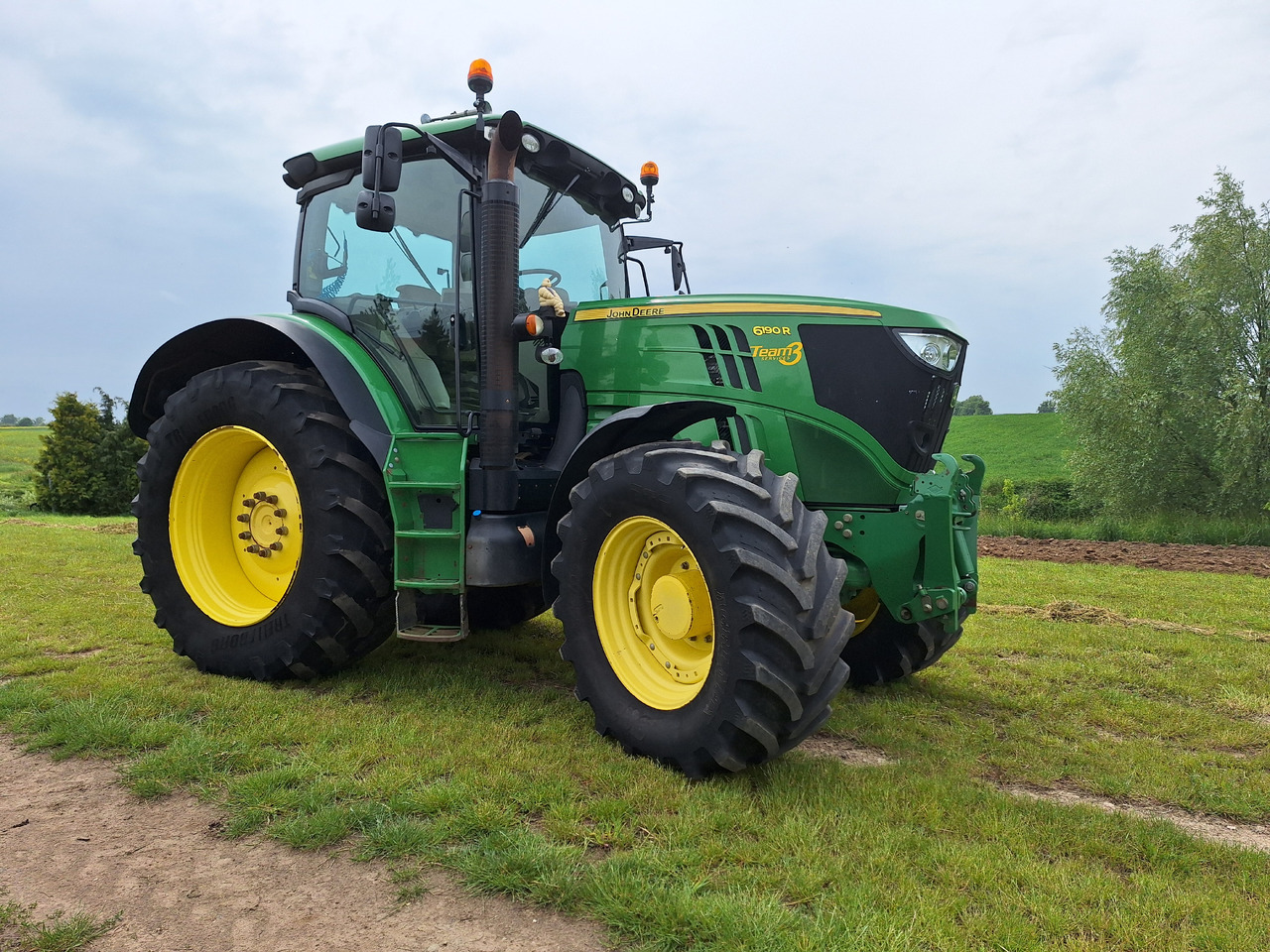 John Deere 6190R - جرار: صور 1 John Deere 6190R - جرار: صور 1