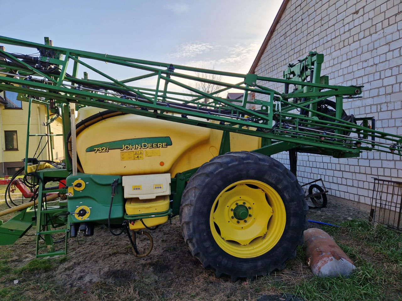 John Deere 732i - آلة الرش: صور 2 John Deere 732i - آلة الرش: صور 2