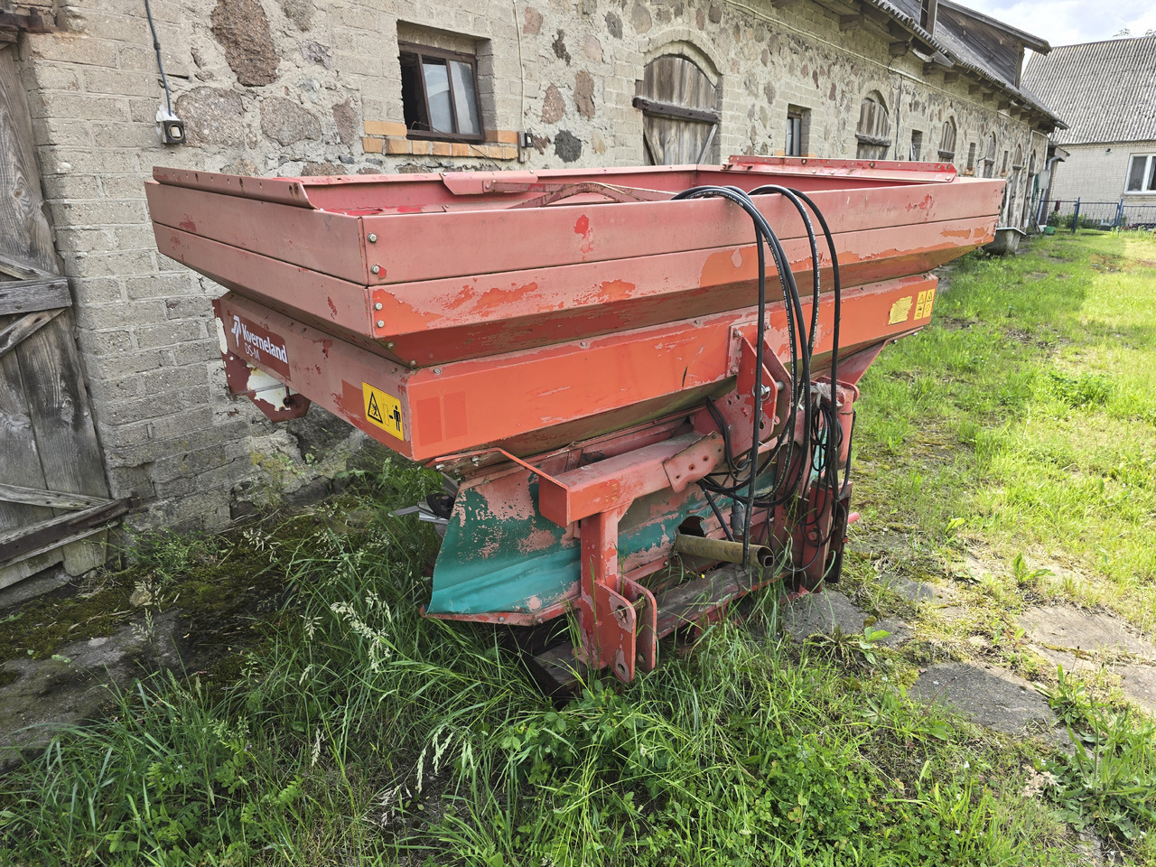KVERNELAND DS-M 1500 L / 24 m - آلة رش الأسمدة: صور 3 KVERNELAND DS-M 1500 L / 24 m - آلة رش الأسمدة: صور 3