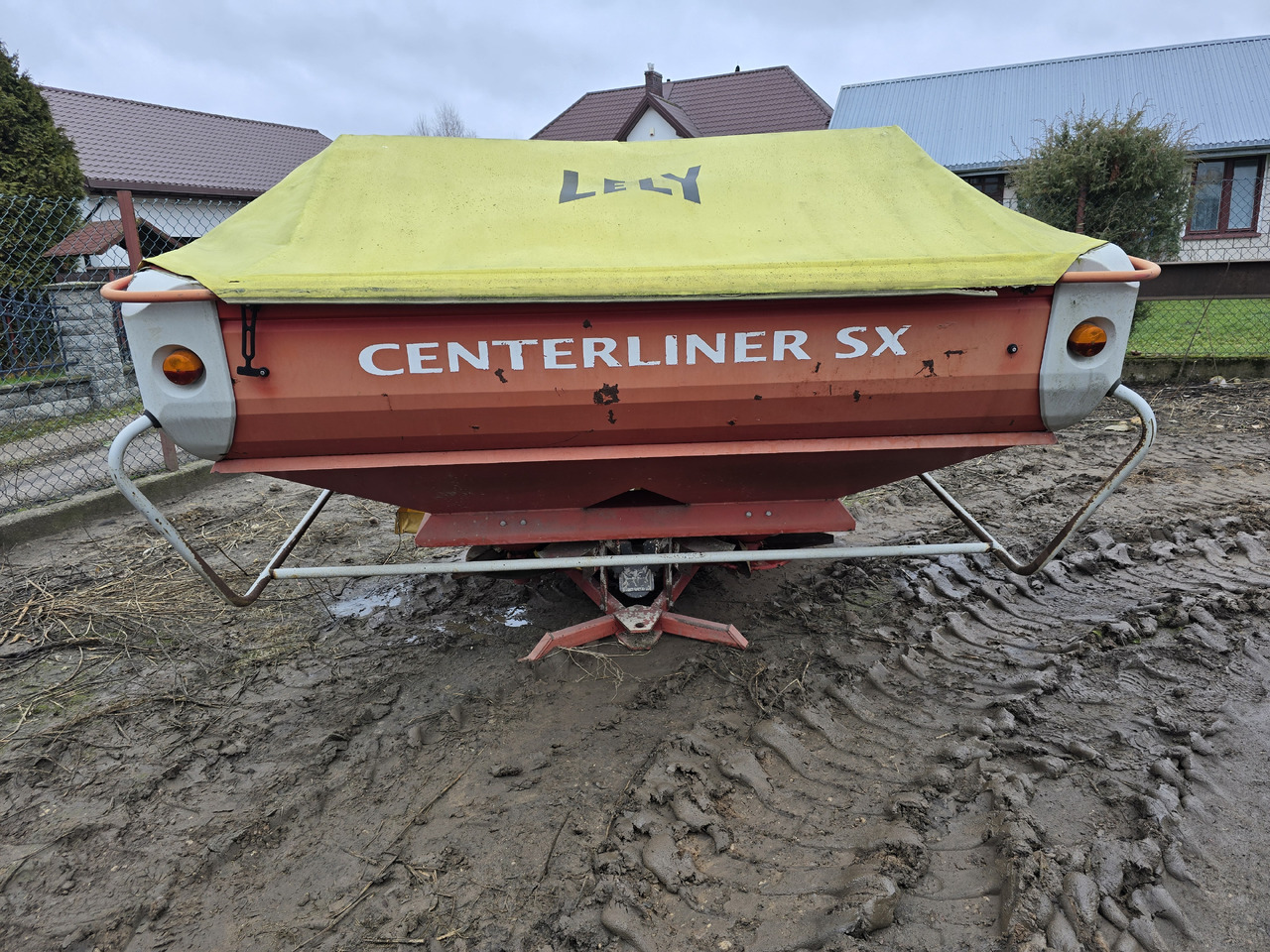 LELY Centerliner SX 2500 - آلة رش الأسمدة: صور 4 LELY Centerliner SX 2500 - آلة رش الأسمدة: صور 4
