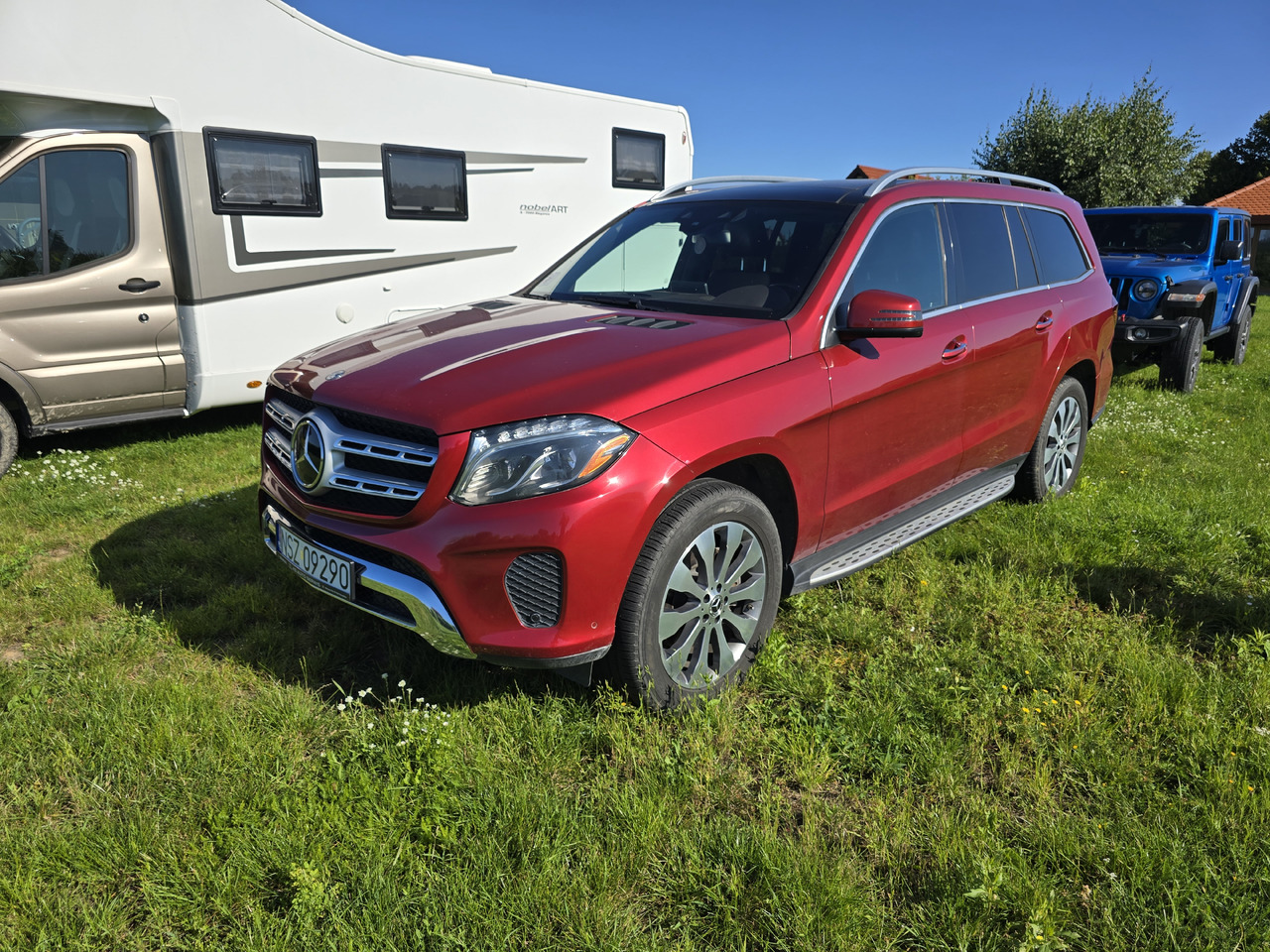 MERCEDES-BENZ GLS 450 4MATIC - سيارة: صور 3 MERCEDES-BENZ GLS 450 4MATIC - سيارة: صور 3