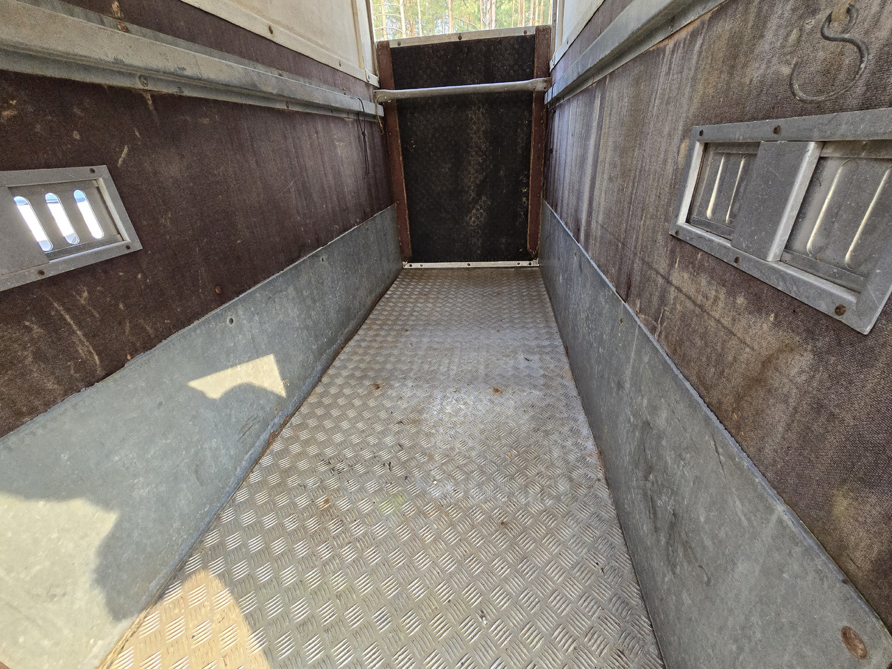 PONGRATZ PA 310 T - شاحنة نقل المواشي مقطورة: صور 5 PONGRATZ PA 310 T - شاحنة نقل المواشي مقطورة: صور 5