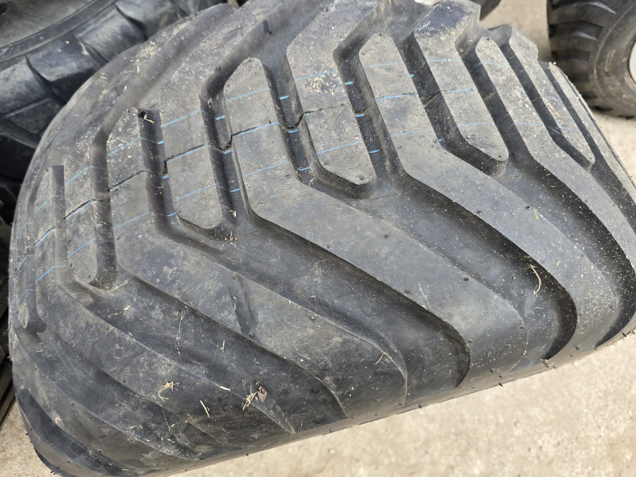 STARCO 480/45-17 - عجلات - الآلات والماكينات الزراعية: صور 5 STARCO 480/45-17 - عجلات - الآلات والماكينات الزراعية: صور 5