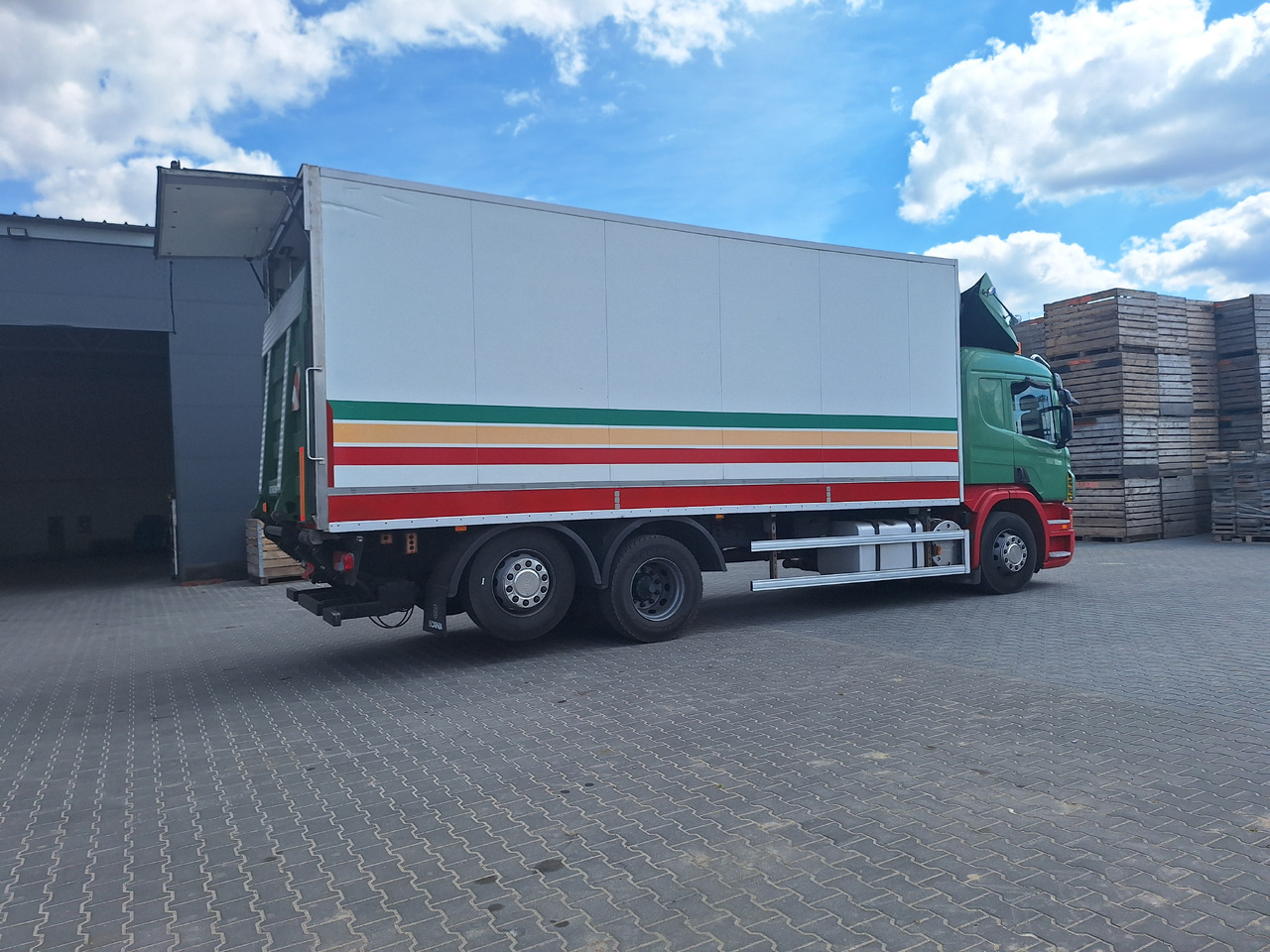 Scania P380 - مبردة شاحنة: صور 2 Scania P380 - مبردة شاحنة: صور 2