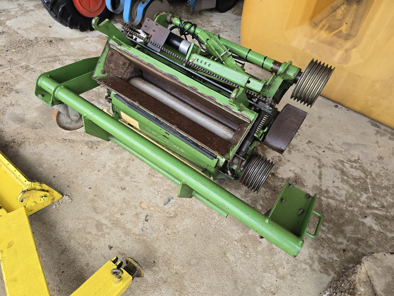 Krone BIG X 650 - معدات حصادة الأعلاف: صور 1 Krone BIG X 650 - معدات حصادة الأعلاف: صور 1