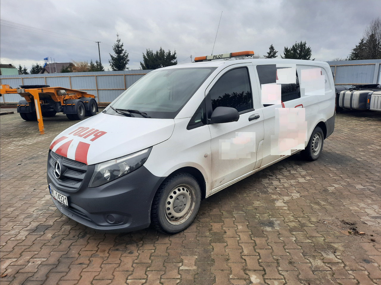 سيارة mercedes-benz Vito: صور 1