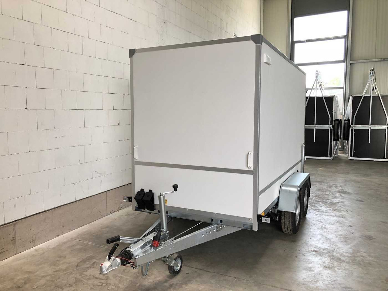 BLYSS F2030HTD VKL Kofferanhänger - بصندوق مغلق مقطورة: صور 5 BLYSS F2030HTD VKL Kofferanhänger - بصندوق مغلق مقطورة: صور 5