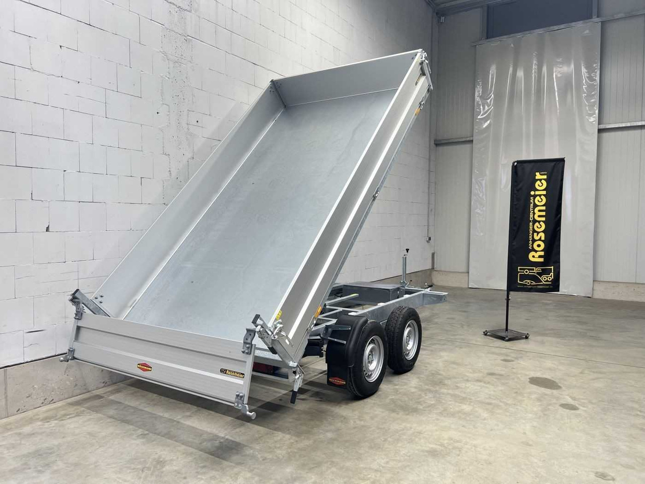 BOECKMANN DK-AL 3218/30 P Eco XXL Dreiseitenkipper - قلابة مقطورة: صور 2 BOECKMANN DK-AL 3218/30 P Eco XXL Dreiseitenkipper - قلابة مقطورة: صور 2