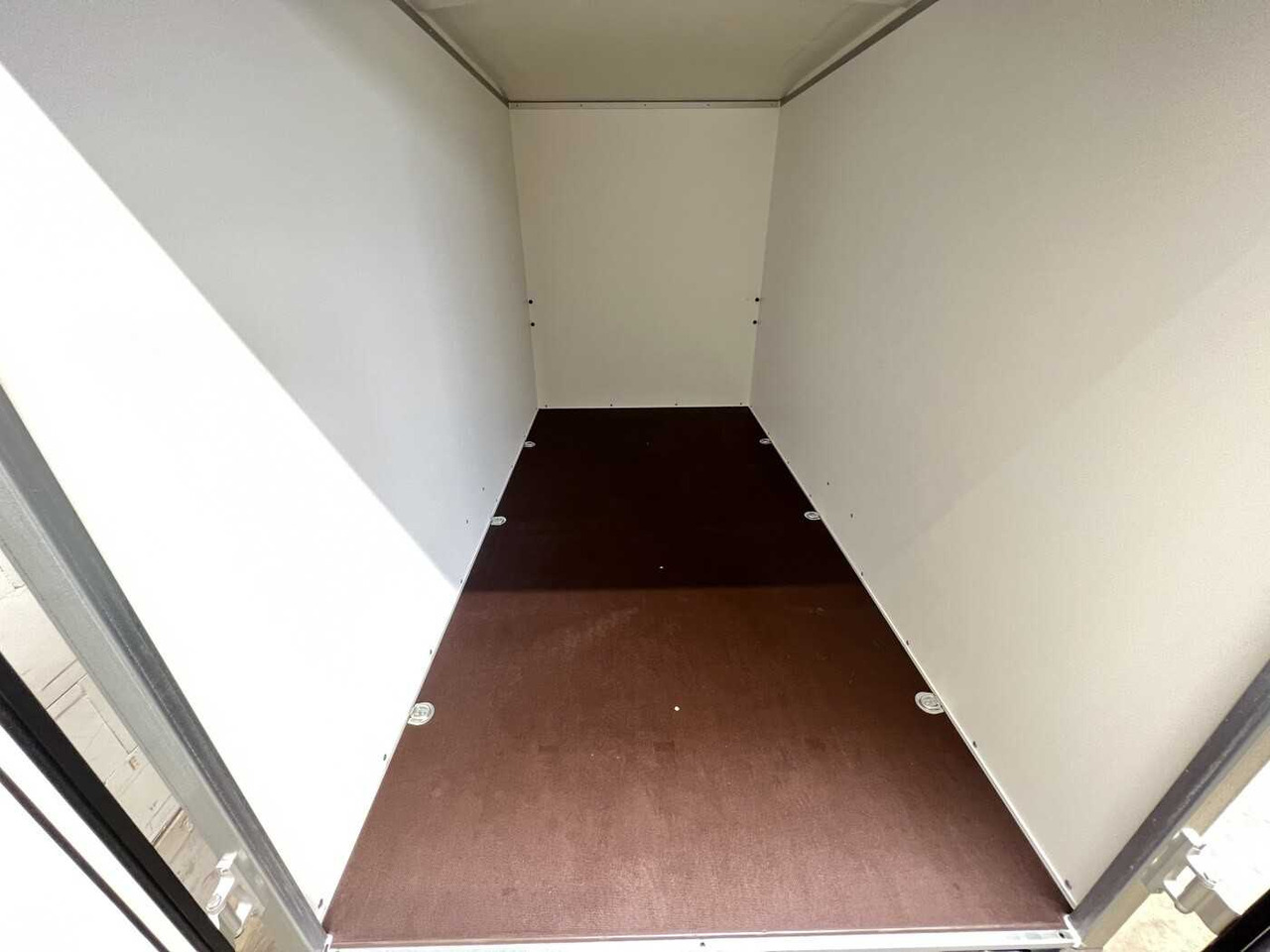 BOECKMANN KT 3015/15 M Kofferanhänger - بصندوق مغلق مقطورة: صور 5 BOECKMANN KT 3015/15 M Kofferanhänger - بصندوق مغلق مقطورة: صور 5