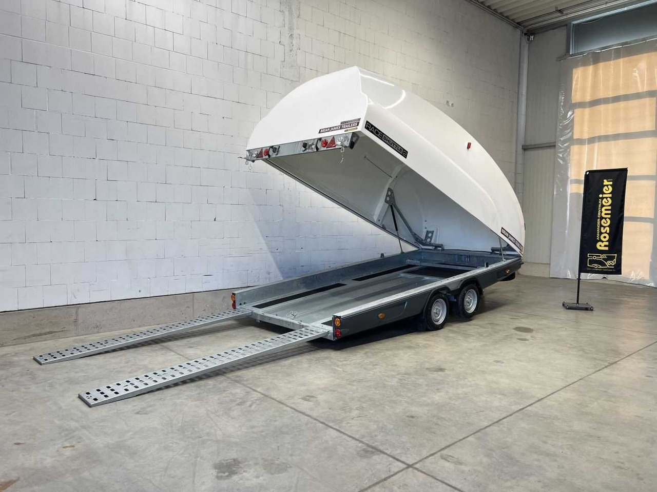 BRIAN_JAMES Race Shuttle 2 Autotransporter geschlossen - شاحنة نقل سيارات مقطورة: صور 3 BRIAN_JAMES Race Shuttle 2 Autotransporter geschlossen - شاحنة نقل سيارات مقطورة: صور 3