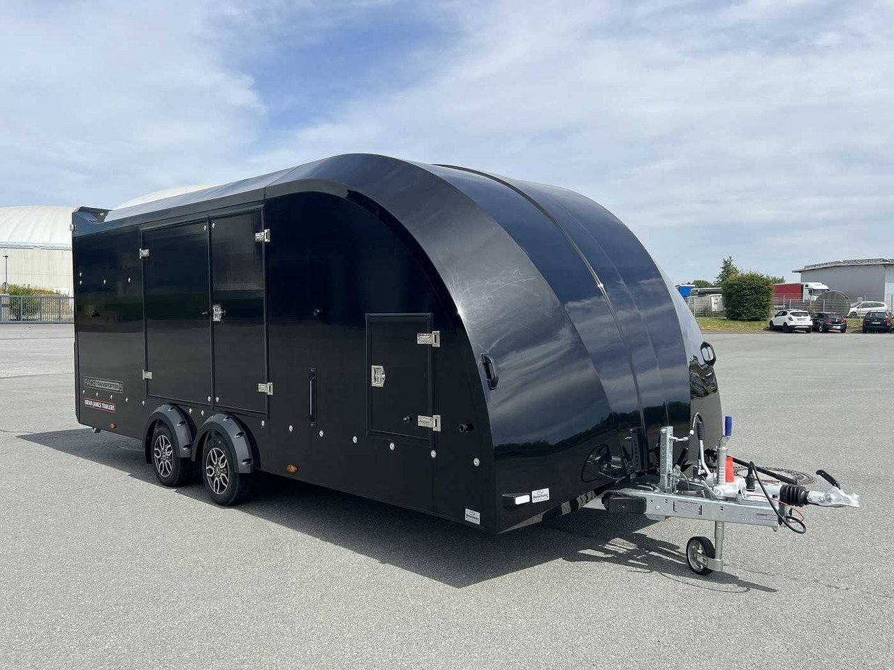 BRIAN_JAMES Race Transporter 5 Autotransporter geschlossen - شاحنة نقل سيارات مقطورة: صور 5 BRIAN_JAMES Race Transporter 5 Autotransporter geschlossen - شاحنة نقل سيارات مقطورة: صور 5