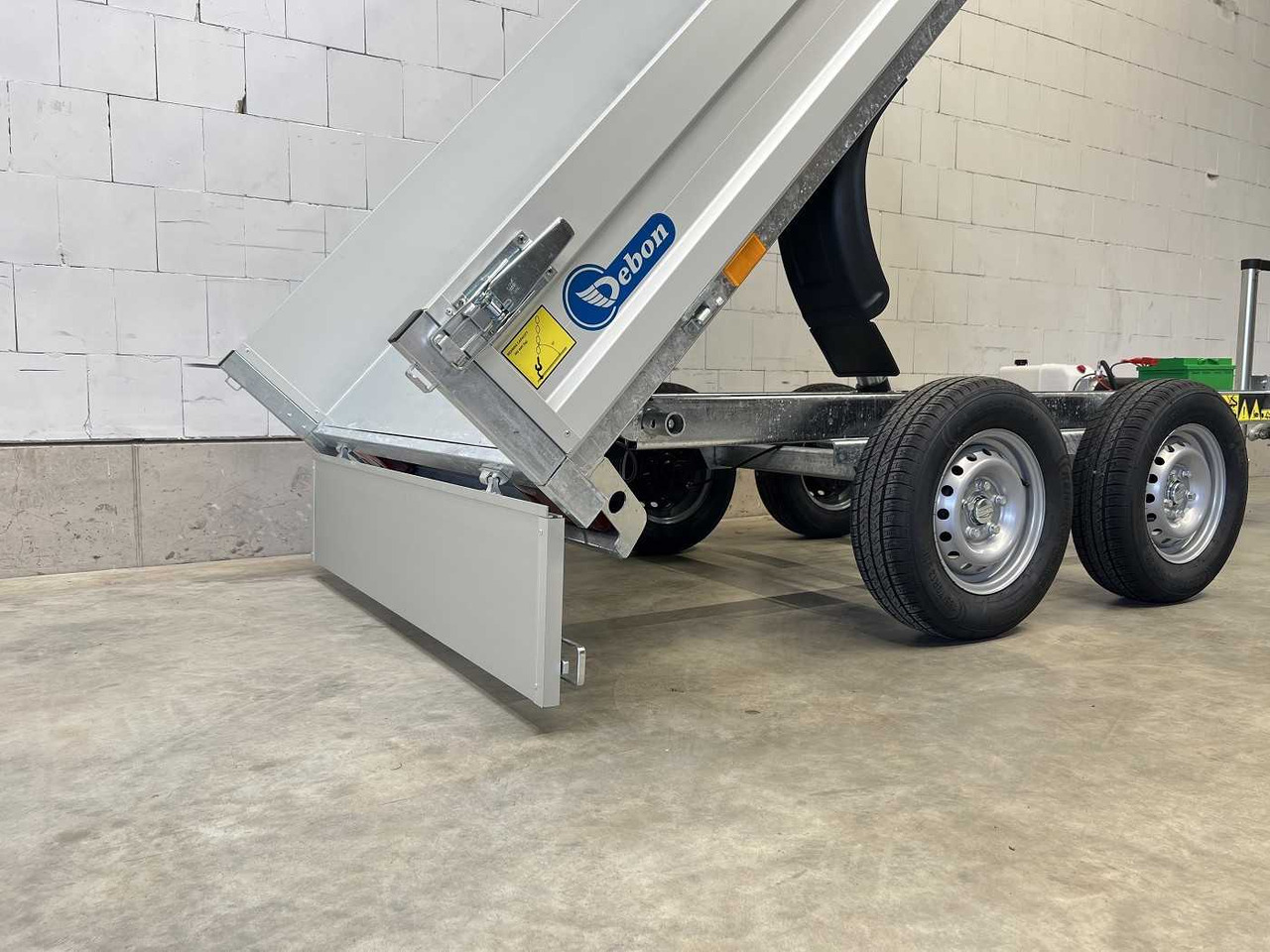 CHEVAL LIBERTE DEBON PW1.2E Lux E-Pumpe Rückwärtskipper - قلابة مقطورة: صور 4 CHEVAL LIBERTE DEBON PW1.2E Lux E-Pumpe Rückwärtskipper - قلابة مقطورة: صور 4