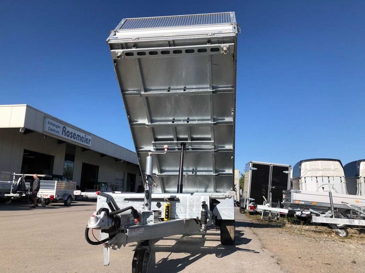 HUMBAUR HTK 3500.37 Gitter Dreiseitenkipper - قلابة مقطورة: صور 3 HUMBAUR HTK 3500.37 Gitter Dreiseitenkipper - قلابة مقطورة: صور 3