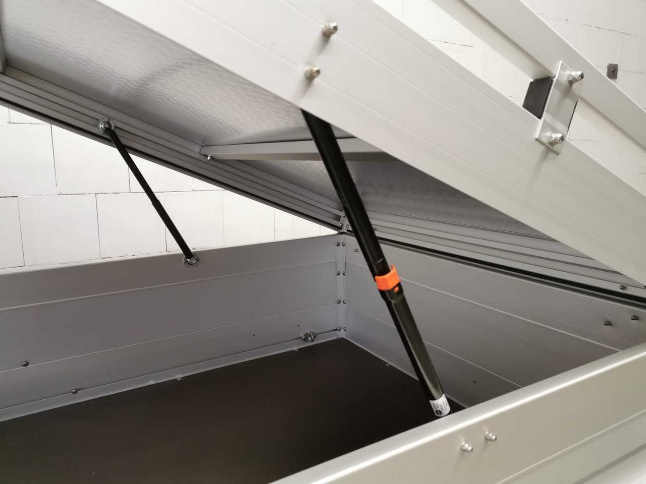 KOCH U4 Deckel Deckelanhänger - مقطورات السيارات: صور 5 KOCH U4 Deckel Deckelanhänger - مقطورات السيارات: صور 5