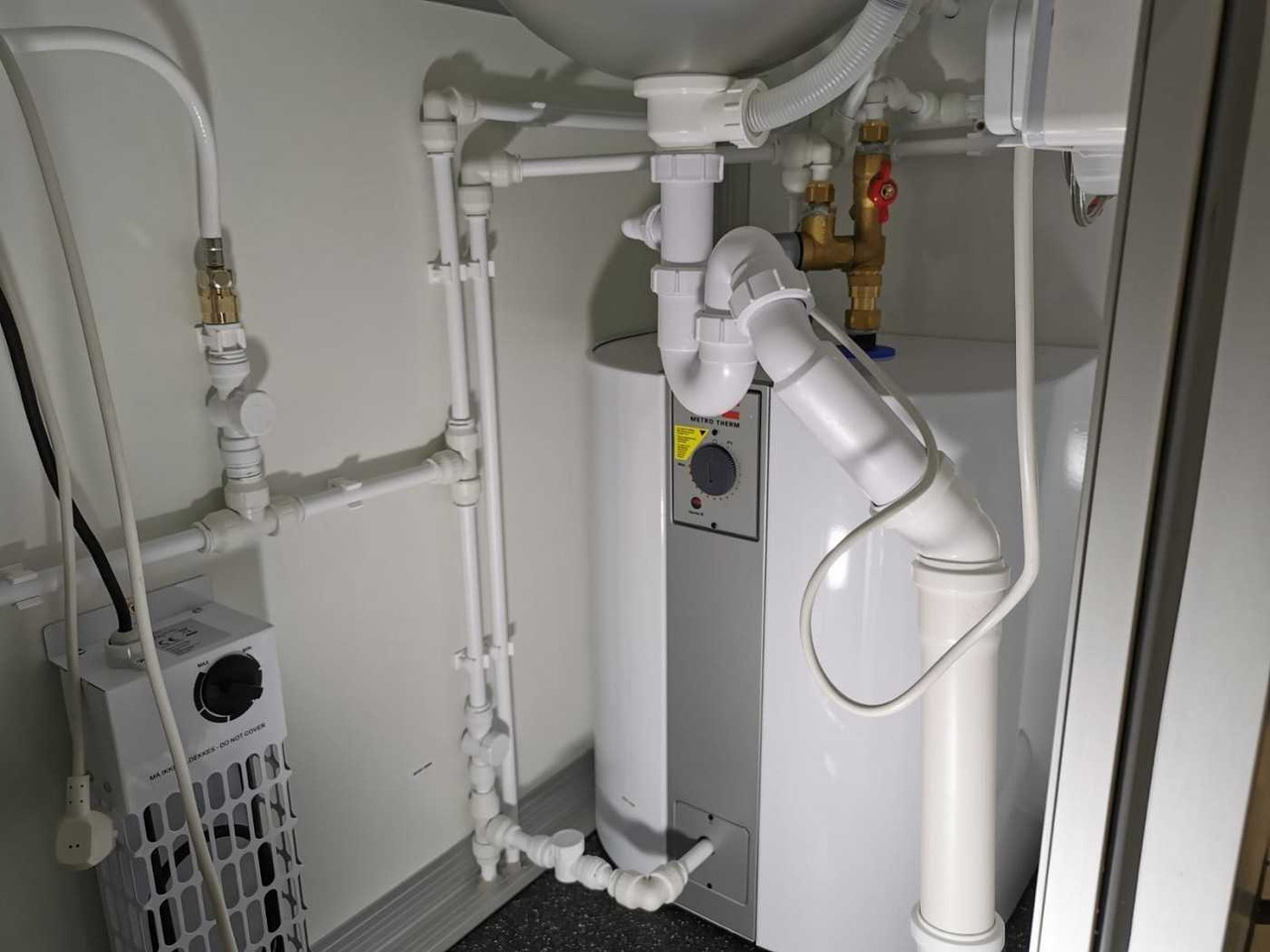 جديد البيت الحاوية, مقطورة ROSEMEIER EW TA-NO Badanhänger mit WC LUX Toilettenanhänger: صور 12