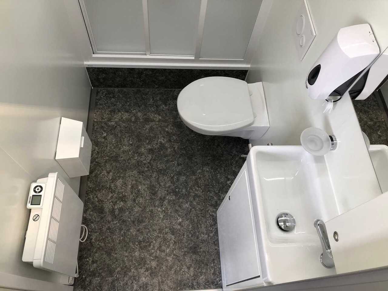 جديد البيت الحاوية, مقطورة ROSEMEIER VE Dusch+WC Kombi Toilettenanhänger: صور 13