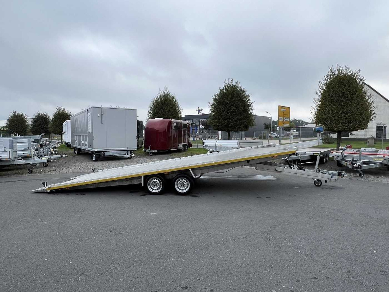 SCHARFEN Typ 13 Alu Autotransporter - شاحنة نقل سيارات مقطورة: صور 1 SCHARFEN Typ 13 Alu Autotransporter - شاحنة نقل سيارات مقطورة: صور 1