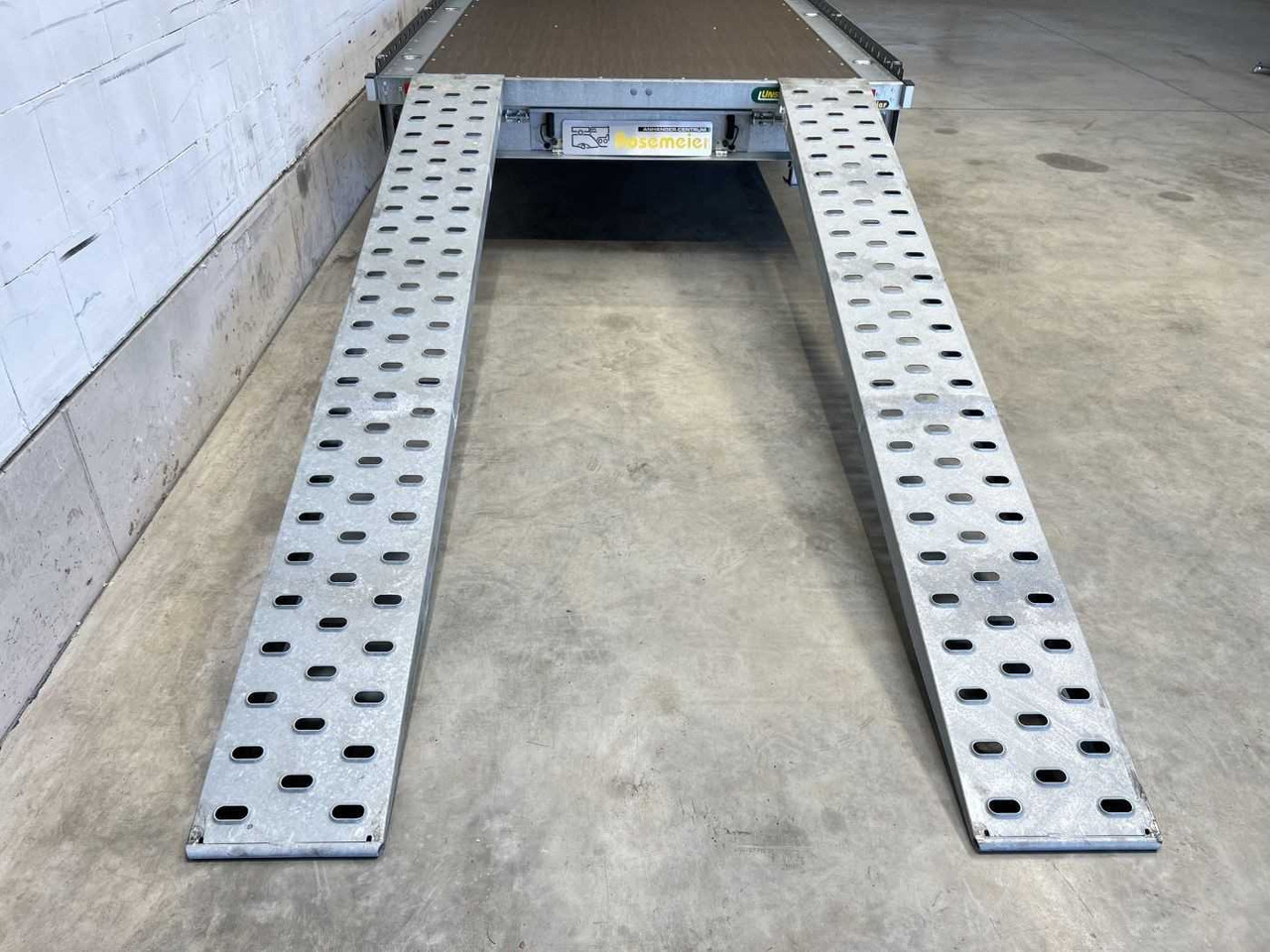 UNSINN UF 3617-13 Maschinentransporter - مقطورة لنقل المعدات: صور 4 UNSINN UF 3617-13 Maschinentransporter - مقطورة لنقل المعدات: صور 4