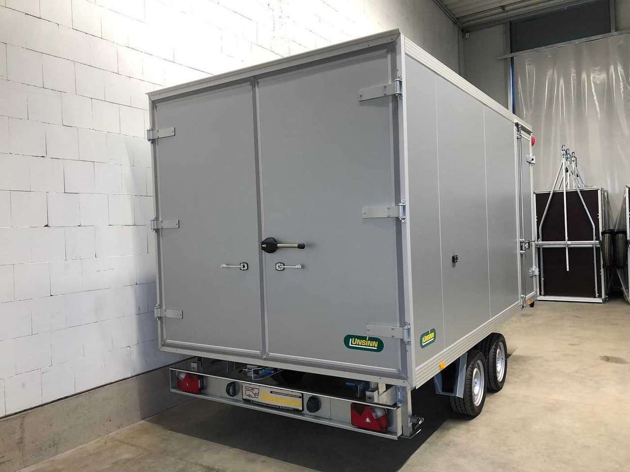 UNSINN UKH 6C 3620 Seitentür+Treppe Kühlanhänger - مبردة مقطورة: صور 4 UNSINN UKH 6C 3620 Seitentür+Treppe Kühlanhänger - مبردة مقطورة: صور 4