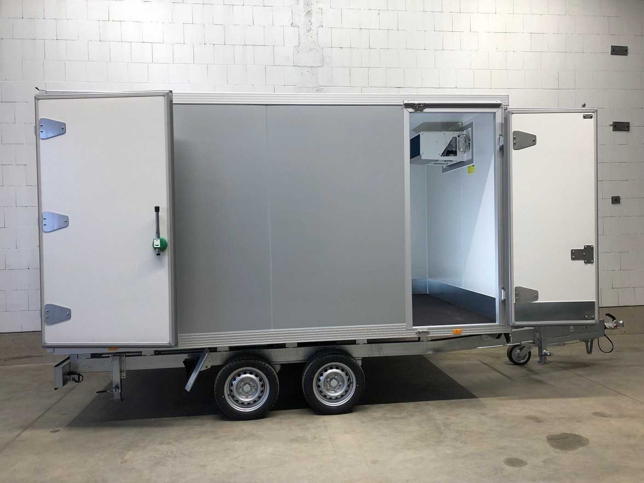 UNSINN UKH 6C 3620 Seitentür+Treppe Kühlanhänger - مبردة مقطورة: صور 2 UNSINN UKH 6C 3620 Seitentür+Treppe Kühlanhänger - مبردة مقطورة: صور 2