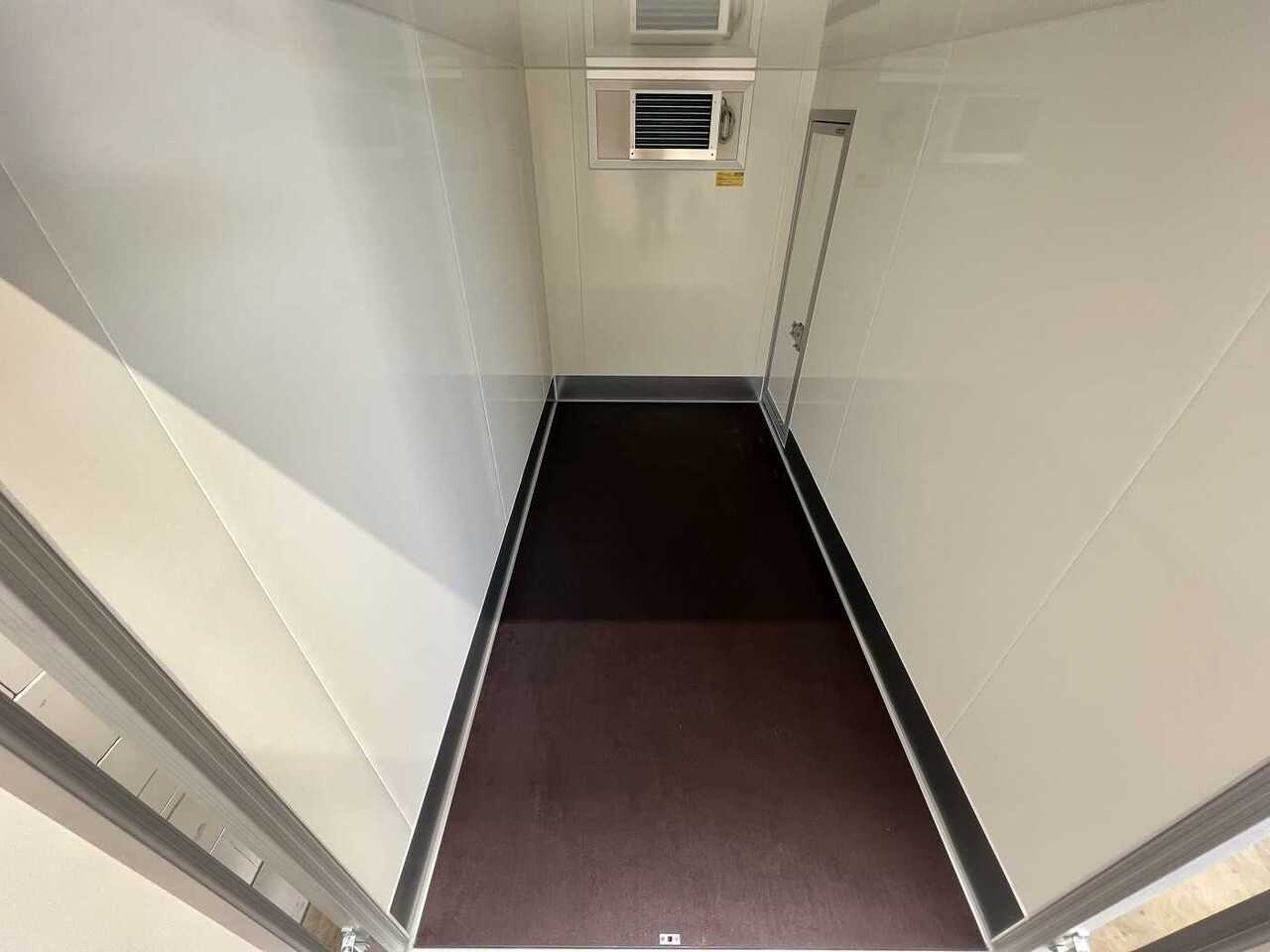 UNSINN UKT 6C 3015-26-14 Seitentür Kühlanhänger - مبردة مقطورة: صور 5 UNSINN UKT 6C 3015-26-14 Seitentür Kühlanhänger - مبردة مقطورة: صور 5