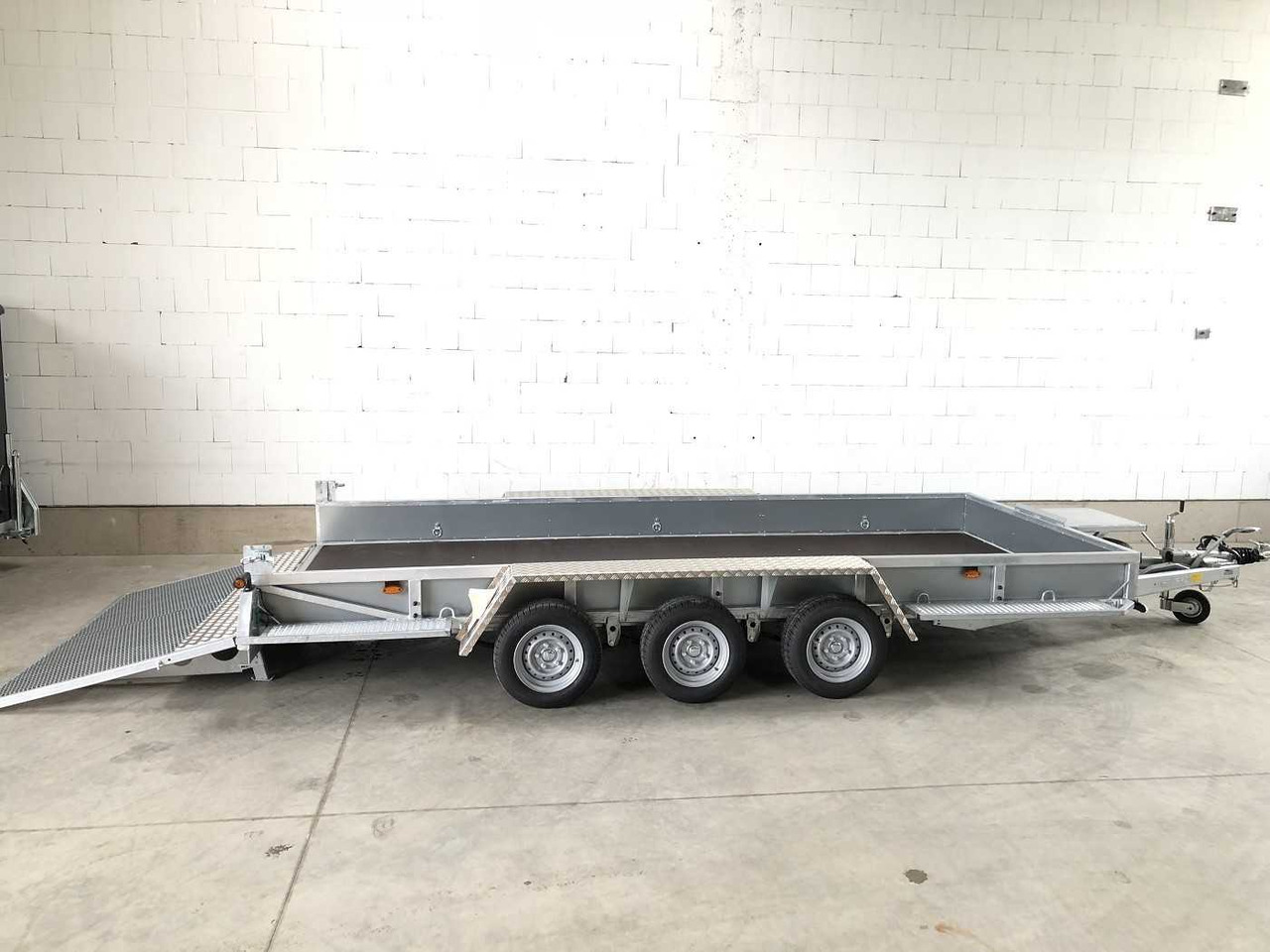 VARIANT 3520 M5 Maschinentransporter - مقطورة لنقل المعدات: صور 1 VARIANT 3520 M5 Maschinentransporter - مقطورة لنقل المعدات: صور 1