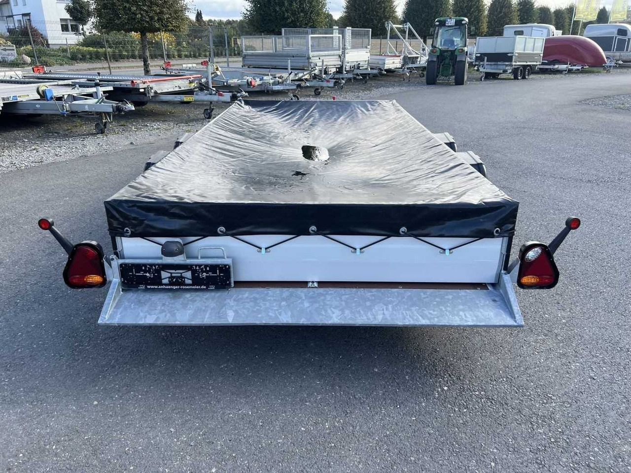 VEZEKO Husky Car FB 27.39 Autotransporter - مقطورة هوك ليفت/ لود لوجر: صور 4 VEZEKO Husky Car FB 27.39 Autotransporter - مقطورة هوك ليفت/ لود لوجر: صور 4