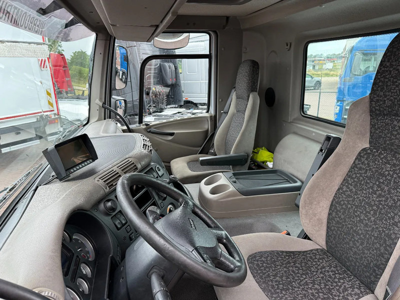 شاحنة جرار DAF CF 75 CF75-250 EURO5 - DAG CABINE MET RUIT- IDEAAL ALS RANGEERTREKKER-LAGE KM STAND!!!!!!: صور 6