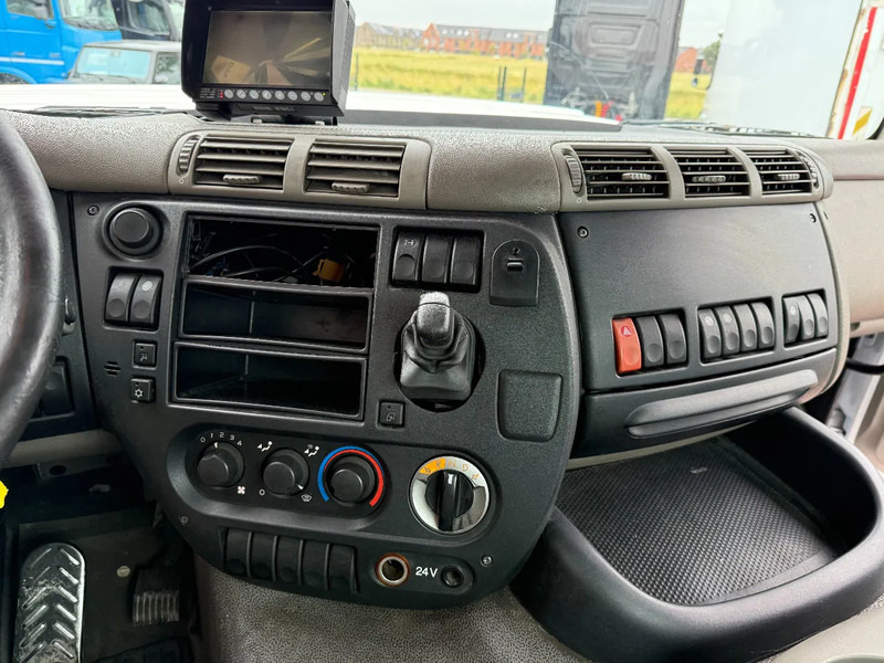 شاحنة جرار DAF CF 75 CF75-250 EURO5 - DAG CABINE MET RUIT- IDEAAL ALS RANGEERTREKKER-LAGE KM STAND!!!!!!: صور 13