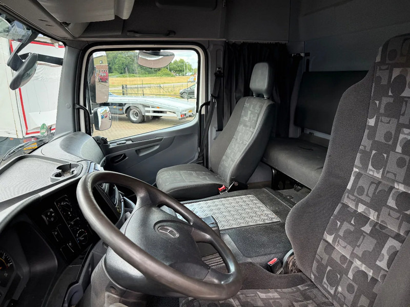 Mercedes-Benz Axor 1829 Axor 1829L BDF Mit Wechselkoffer+LBW Top NL Truck - بصندوق مغلق شاحنة: صور 3 Mercedes-Benz Axor 1829 Axor 1829L BDF Mit Wechselkoffer+LBW Top NL Truck - بصندوق مغلق شاحنة: صور 3