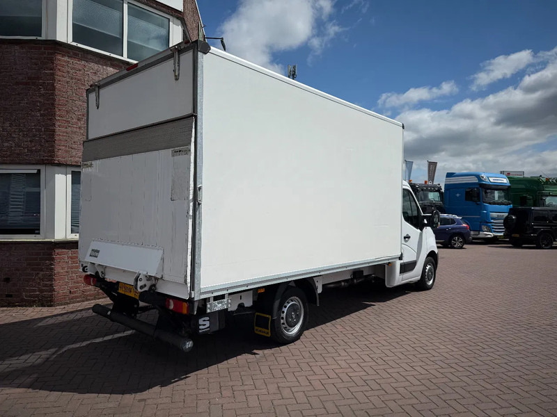 Renault Master Master 130HP Koffer mit Ladebordwand / Euro6 / TOP ZUSTAND - الشاحنات الصغيرة صندوق مغلق: صور 5 Renault Master Master 130HP Koffer mit Ladebordwand / Euro6 / TOP ZUSTAND - الشاحنات الصغيرة صندوق مغلق: صور 5