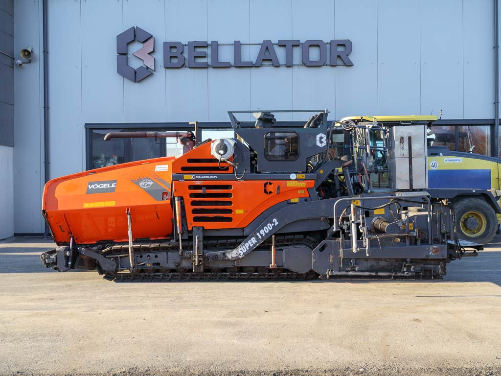 VÖGELE SUPER 1900-2 - العامل بالقار: صور 1 VÖGELE SUPER 1900-2 - العامل بالقار: صور 1