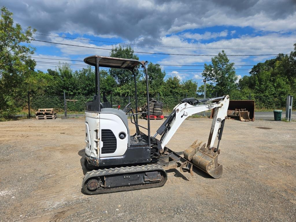 حفارة مصغرة BOBCAT E 17Z: صور 10