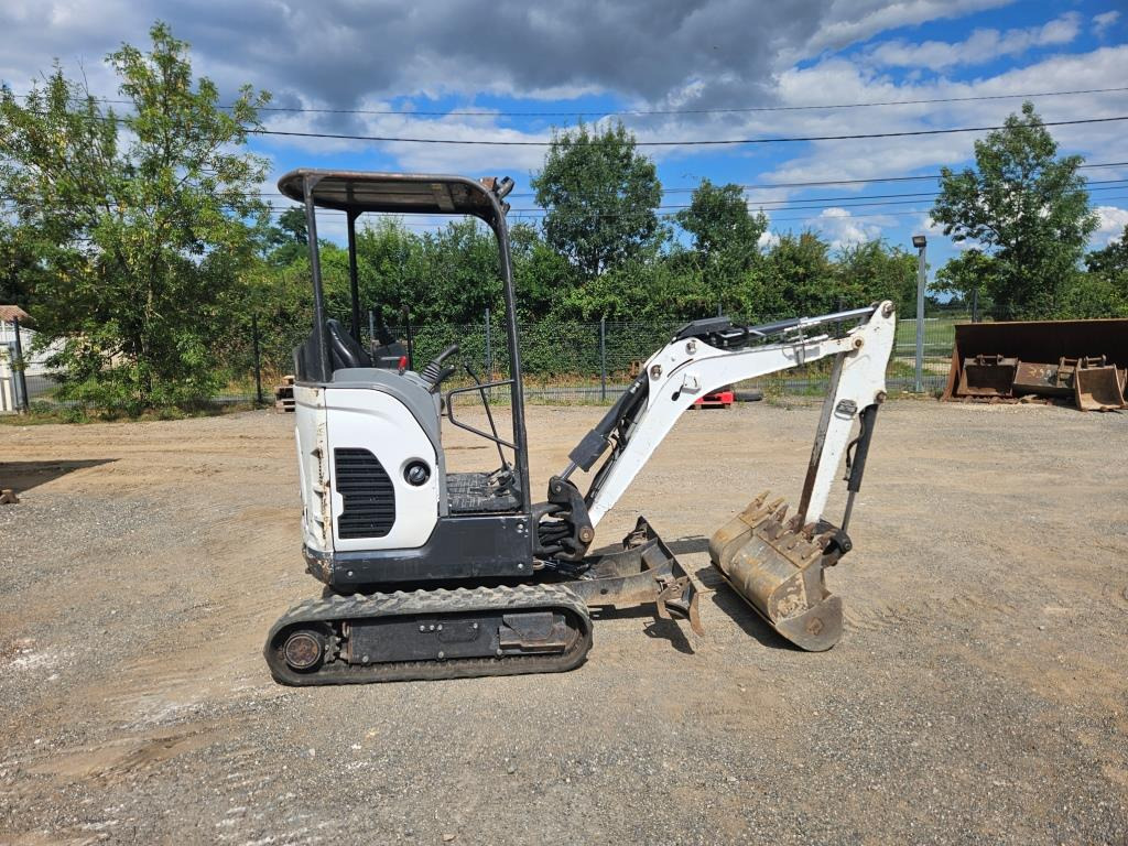 حفارة مصغرة BOBCAT E 17Z: صور 11