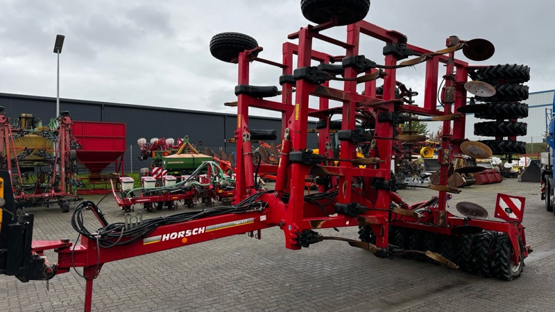 Horsch Tiger 6 LT in top Zustand - مسلفة: صور 1 Horsch Tiger 6 LT in top Zustand - مسلفة: صور 1